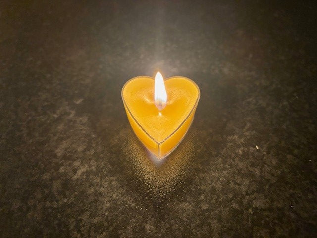 100% Real Raw Pure Organic Beeswax Transparent Heart Tea-lights x 500No.